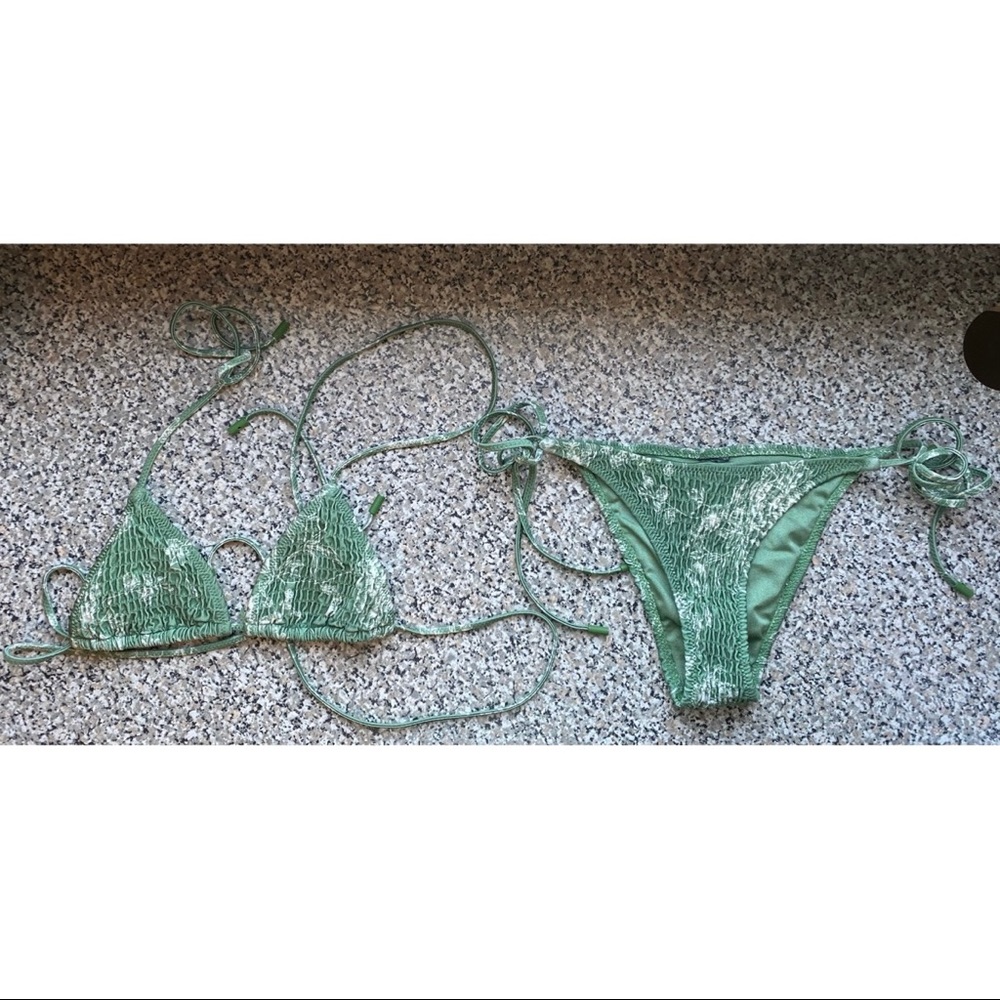 Vinca - Sacremento 
-XXS bottom
-XXS top